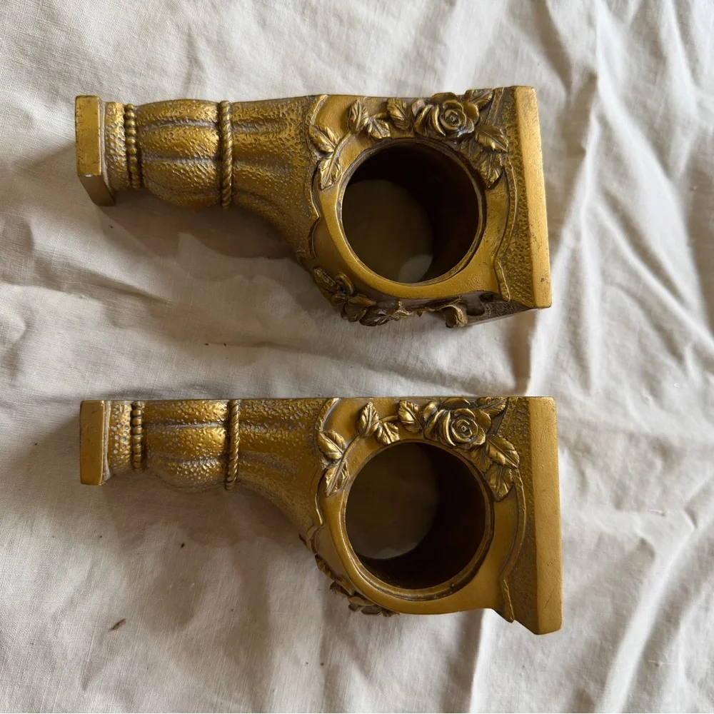 Source Unknown elegant gold